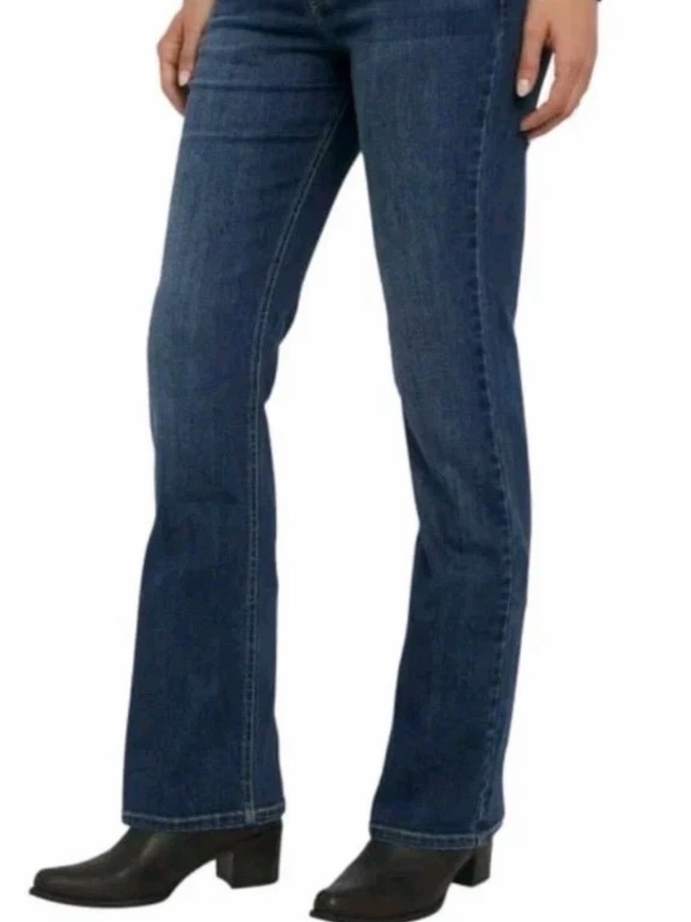 Wrangler Women's High-Rise Bootcut Jean dark blue